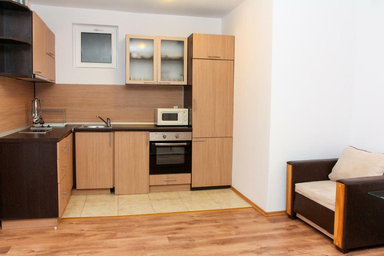 Guest Apartments Salena Slăntjev Brjag Exteriör bild