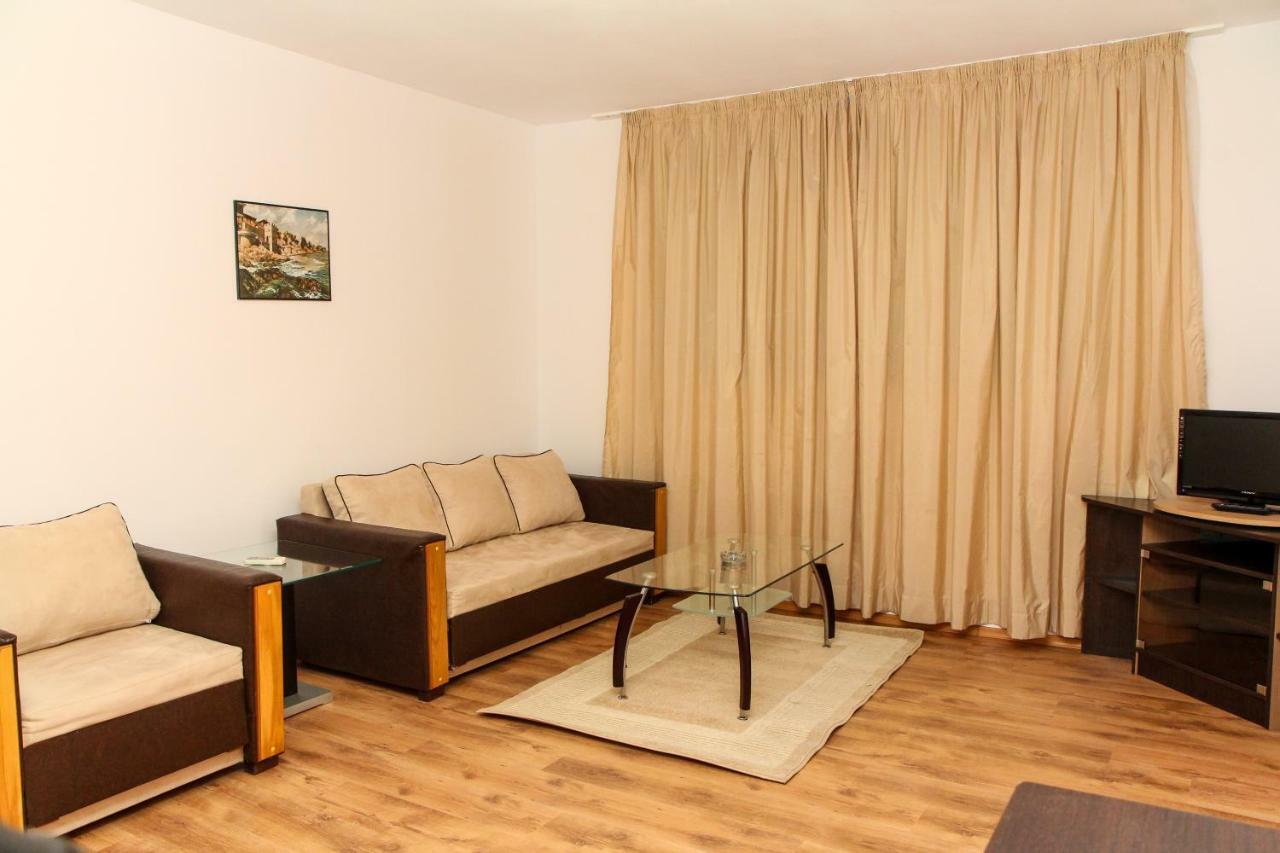 Guest Apartments Salena Slăntjev Brjag Exteriör bild