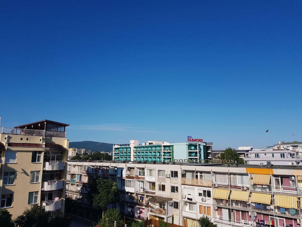 Guest Apartments Salena Slăntjev Brjag Exteriör bild